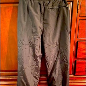 Snow pants insulated- black kids large
